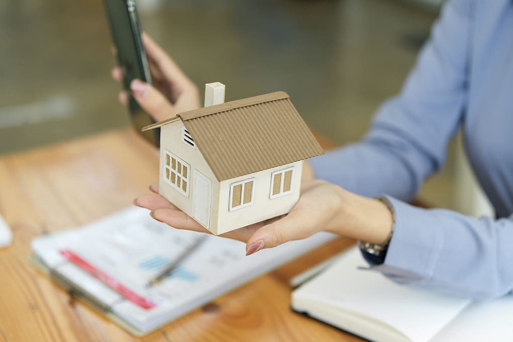 Can Security Cameras Help Lower Home Insurance? The Truth About Premium Savings