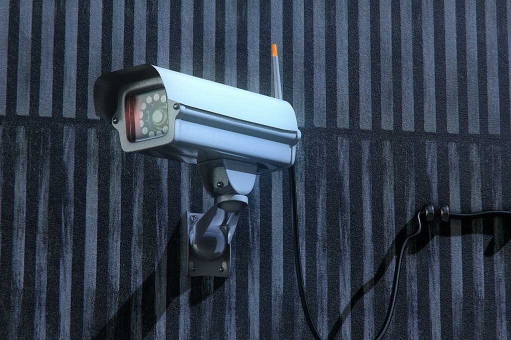 Commercial-tracking-and-surveillance-technology-Threats-in-2026-2